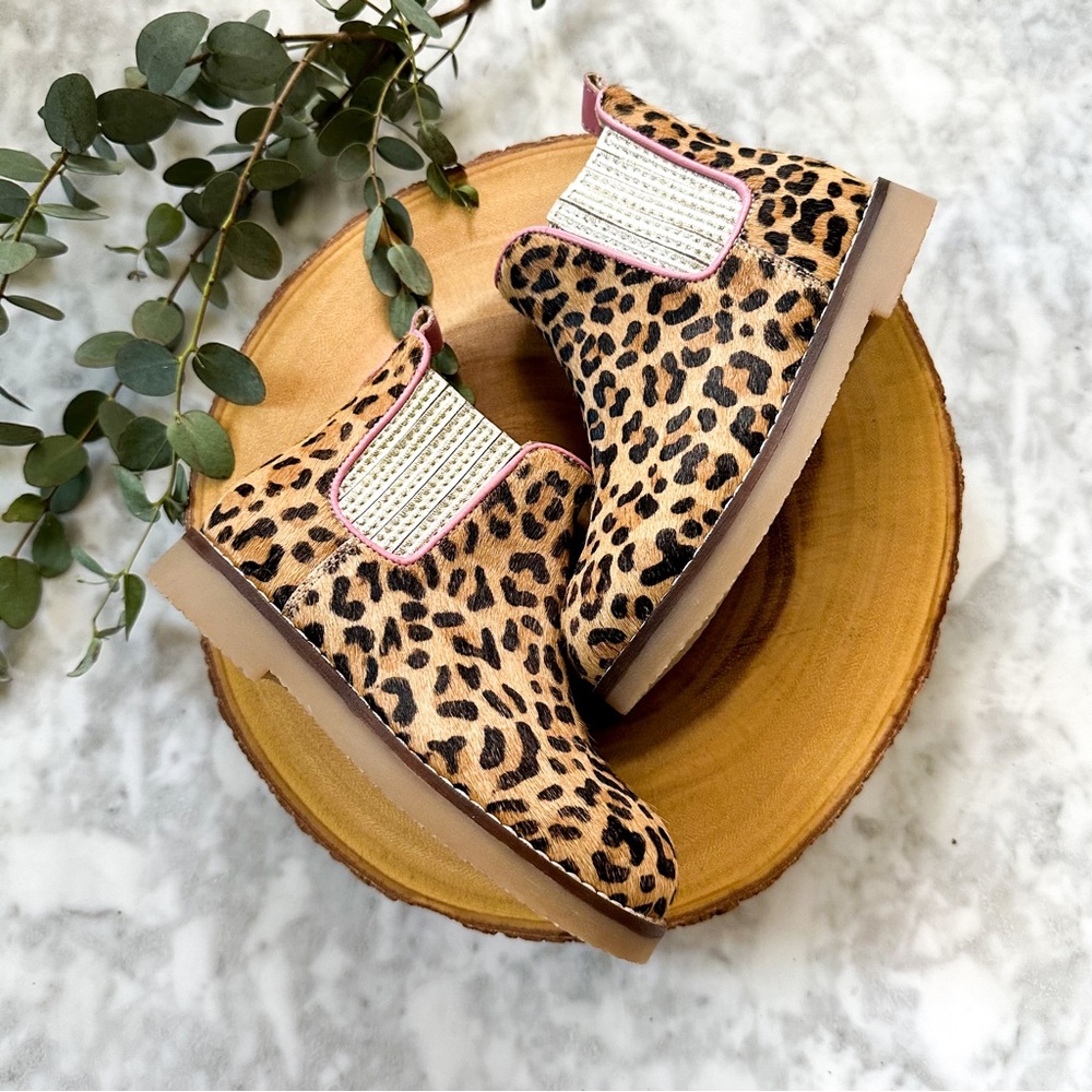Mini Boden Leopard Print Kids Boots